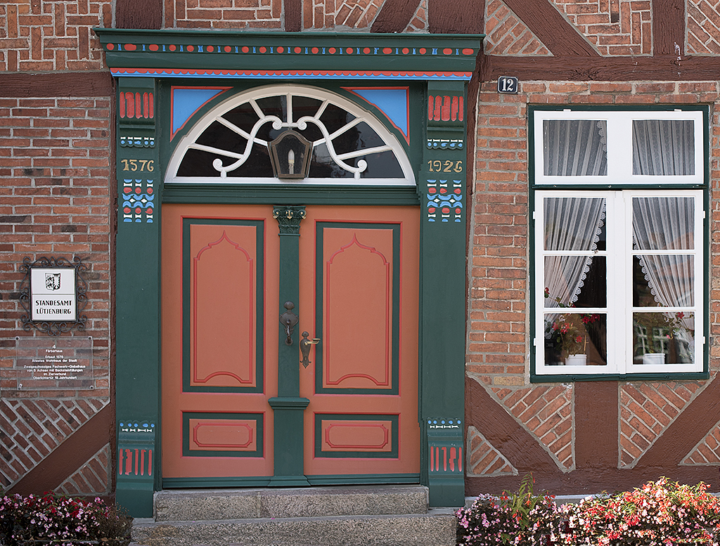 Schleswig Holstein Ostsee 09_2015 KA7_6405 als Smartobjekt-1 Kopie.jpg - Und natürlich auch wieder meine Lieblingsmotive die Haustüren. Hier die vom Standesamt